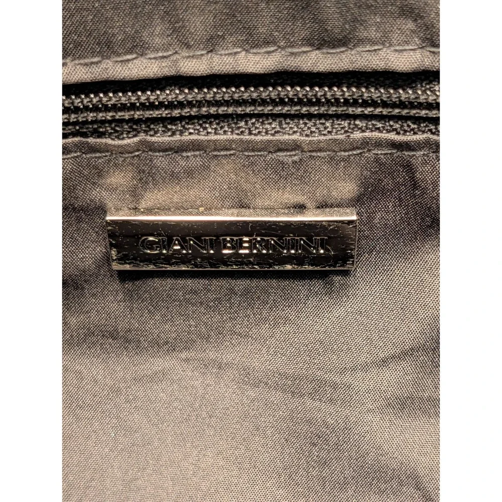 Giani Bernini Black Pebbled Shoulder‎ Bag Tote Purse Silver Hardware Medallion